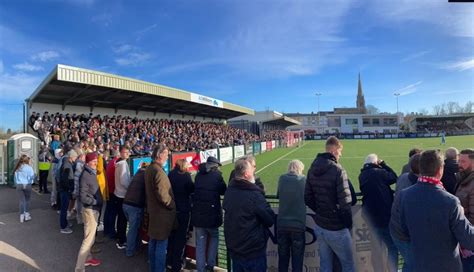 Dorking Wanderers FC: Meadowbank Stadium Guide | English Grounds - Football-Stadiums.co.uk