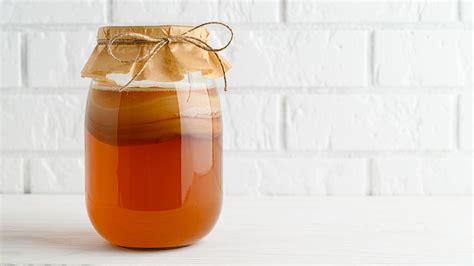 10 Potential Health Benefits of Kombucha