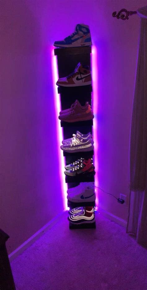 First attempt at making a sneaker wall shelf. Not too bad imo ...