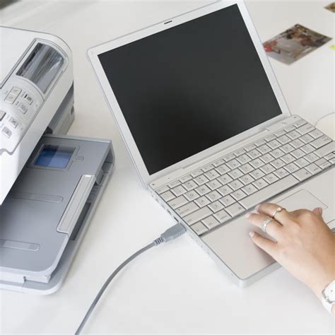 How to Connect Your Laptop's Wireless Card to a Wireless Printer | Your Business