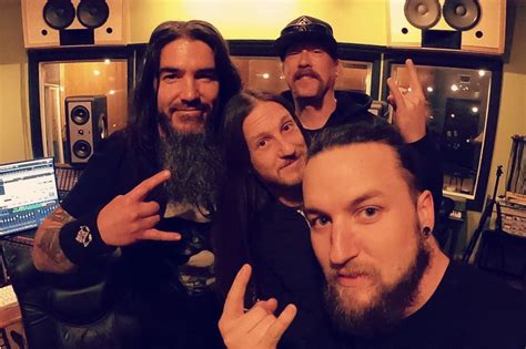 MACHINE HEAD's "Raging, Thrashing" New Album Is Completely Done