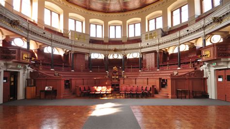 REJS: Photos: Oxford: Sheldonian Theatre, 25 April 2011