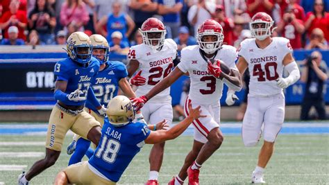 OU football vs Texas score predictions, time, TV for Red River Rivalry