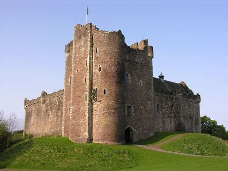 Doune Castle Feature Page on Undiscovered Scotland