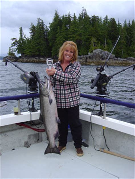 Best Ketchikan Chartered Salmon Fishing Shore Excursion at Ketchikan ...