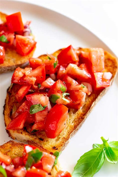 Italian Bruschetta Al Pomodoro - Sprinkles and Sprouts