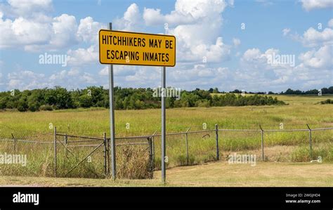 Escaping prison sign hi-res stock photography and images - Alamy