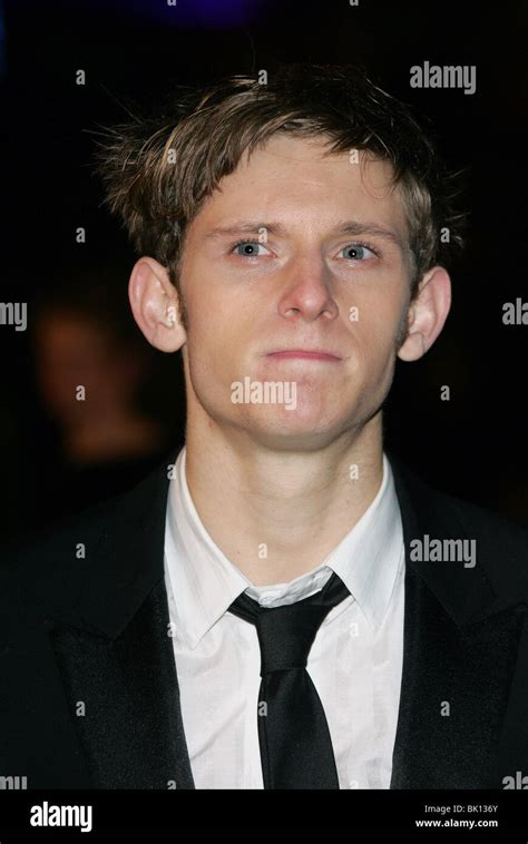 JAMIE BELL KING KONG FILM PREMIER ODEON LEICESTER SQUARE LONDON ENGLAND ...