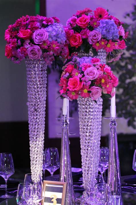 Arreglos florales | Glass vase, Decor, Vase