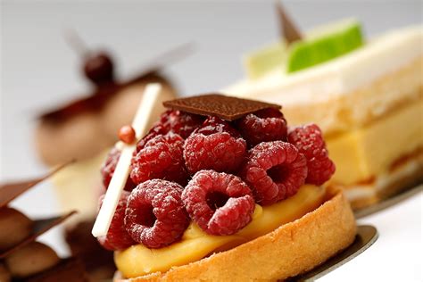 Carte des desserts, gâteaux entremets de la pâtisserie J2B