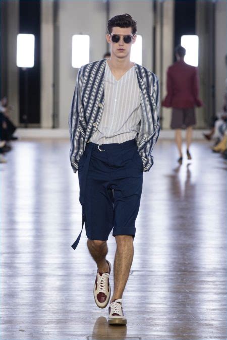 Cerruti 1881 Spring/Summer 2018 Men's Collection