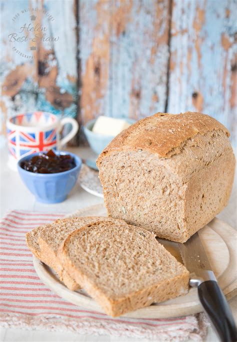 Basic Malted Loaf Bread Recipe - Helen's Fuss Free Flavours