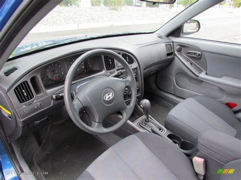 Gray Interior 2005 Hyundai Elantra GLS Hatchback Photo #68740756 ...