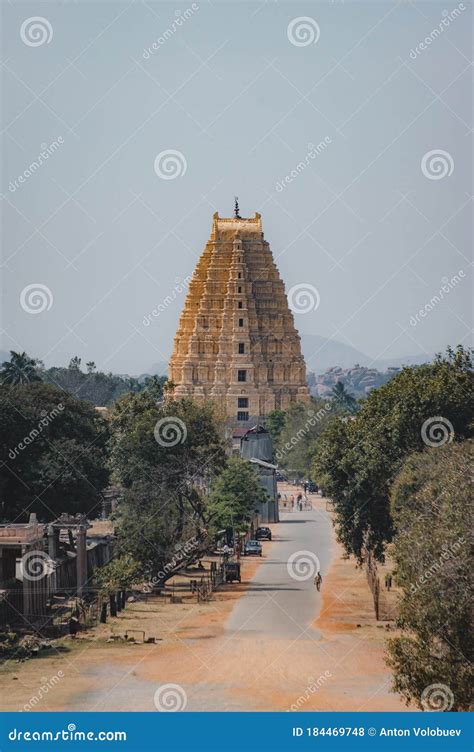 Hampi Bazaar Main Street Leading To the Ancient Virupaksha Temple Stock ...