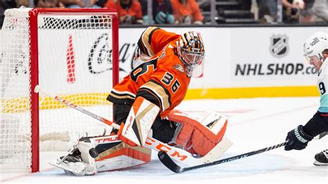 Ducks' John Gibson Brings Early Struggles Into Matchup Vs. Bruins