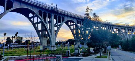 Colorado Street Bridge, Pasadena, California : r/pics