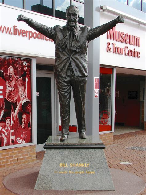 Bill Shankly Statue - Liverpool