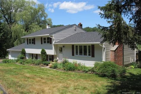 Morris, CT Real Estate - Morris Homes for Sale | realtor.com®