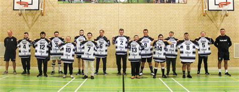 LDRL Squad Presented With Jerseys Ahead Of First Match - Hull FC News