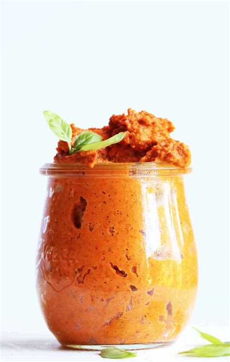 Roasted Red Pepper Sauce - The Toasted Pine Nut