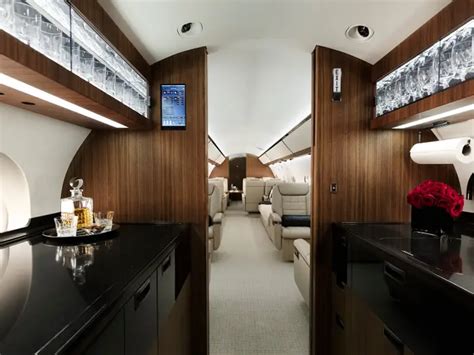 Inside the private jet of Elon Musk, Jeff Bezos and Ronaldo