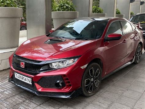 New-gen Honda Civic Modified To Replicate Civic Type-R, Looks Wonderful