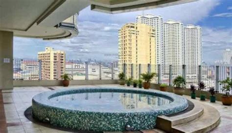 Golden Empire Tower 3 Bedroom Luxury Condominium