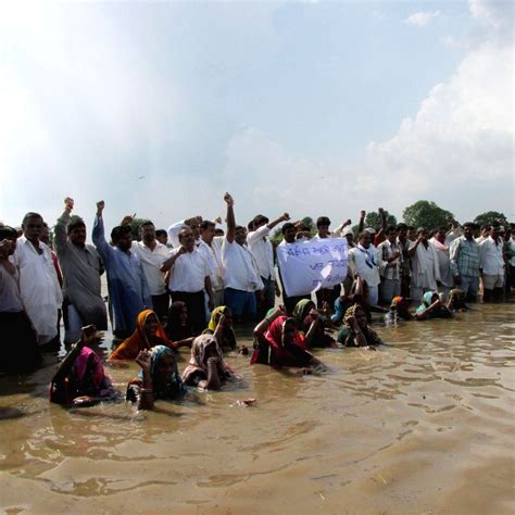 Protest 'Jal Satyagraha' against the Indira Sagar Project