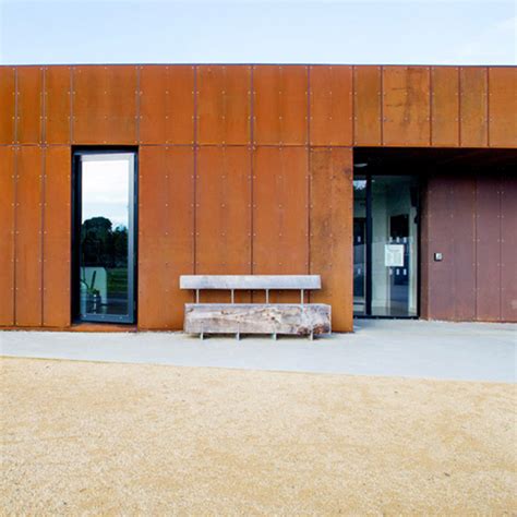 Weathering Resistant Steel Wall Cladding- Gnee Garden