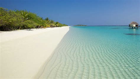 12 Best Beaches in Mauritius for Snorkeling and Swimming, 2024