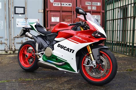 1299 Panigale R Final Edition - Bike Iconics