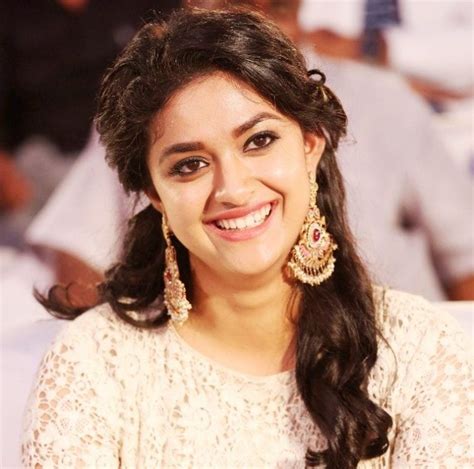 Keerthy Suresh Height, Weight, Age, Boyfriend, Husband, Family ...