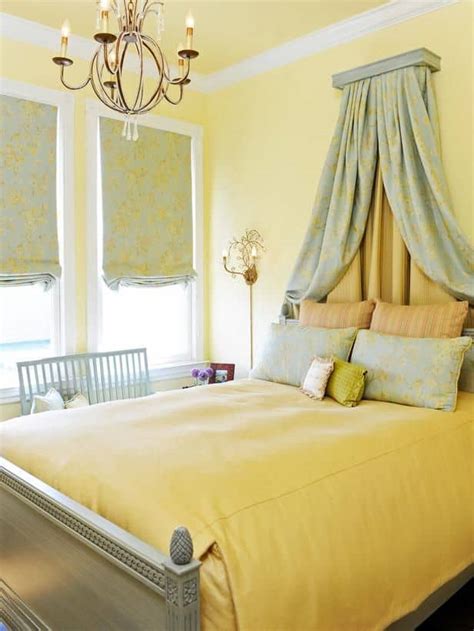 15 Happy, Yellow Bedrooms That Will Inspire You