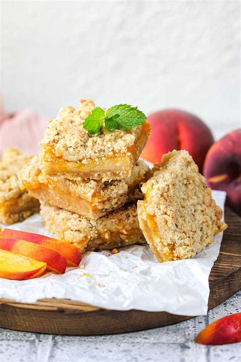 Peach Crumble Bars Recipe