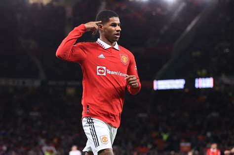 Marcus Rashford responds to Danny Welbeck copying celebration after ...