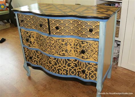 Stencil Pattern Ideas for Dressers and Drawers