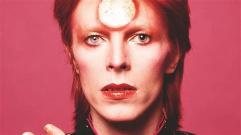 El adiós de Ziggy Stardust: 50 años del legendario retiro de David ...