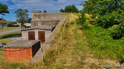 Fort Monroe National Monument | BATTERY PARROT AND BATTERY IRWIN