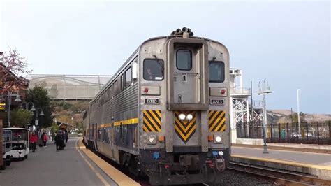 Amtrak 524-Capitol Corridor-MTZ-8313 Cab Car Leads, #2106 SC-44 at Rear ...