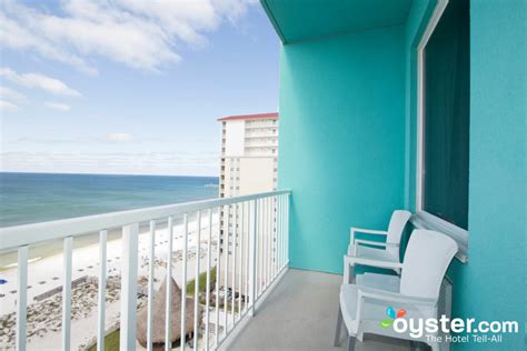 Holiday Inn Resort Pensacola Beach Review: What To REALLY Expect If You Stay