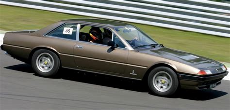 1976 - 1979 Ferrari 400 GT Review - Top Speed