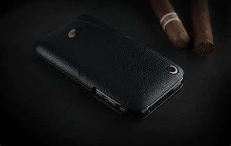 iSkin Enigma Leather iPhone Case | Gadgetsin