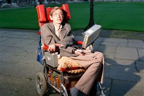 Stephen Hawking's wheelchair is up for sale - and it's set to go for thousands - Cambridgeshire Live