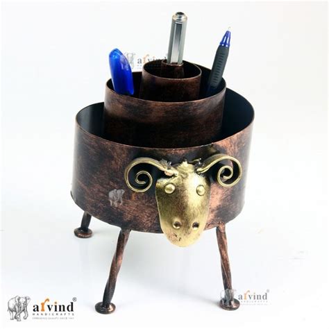 PEN STAND DESIGN IDEA | Handmade decorative items, Indian arts and crafts, Handmade home