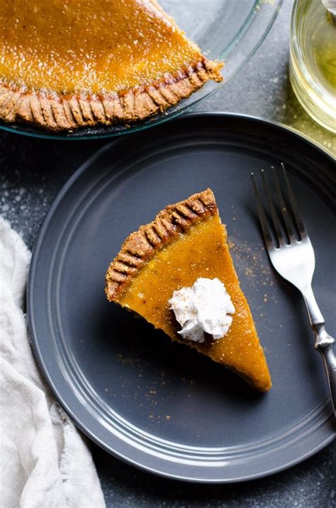 Healthy Pumpkin Pie - iFOODreal - Healthy Family Recipes