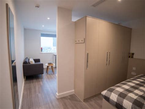 Sheffield Hallam University Student Housing • Student.com