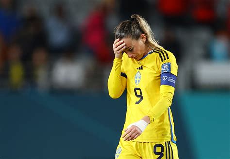 Asllani cries more championship tears as Sweden lose to Spain | Reuters