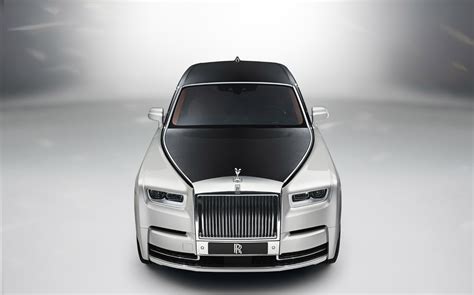 Rolls-Royce-Phantom-front-view - Driving.co.uk from The Sunday Times