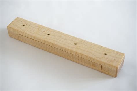 Wooden Flute Stand - Maple Wood – FLUTISTRY BOSTON