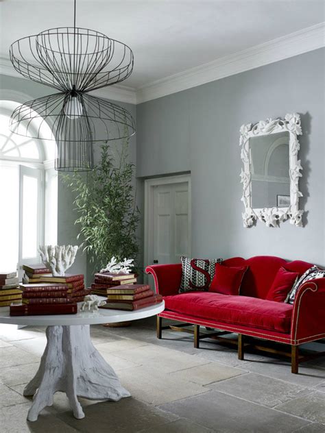 10 GORGEOUS RED ACCENT LIVING ROOMS